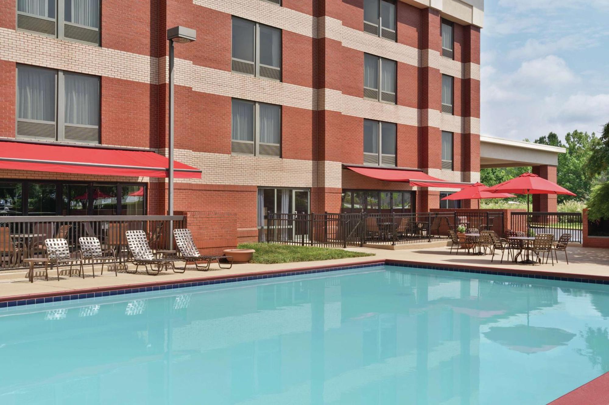 Hampton Inn Atlanta-Stone Mountain Exterior photo